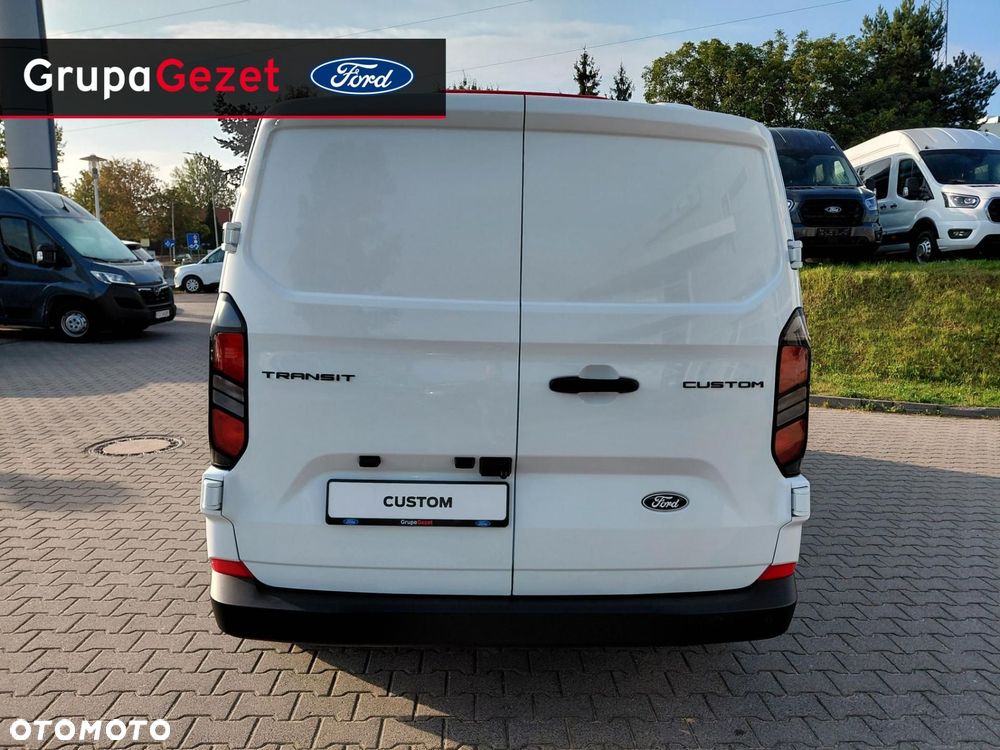 Ford Transit Custom - 5