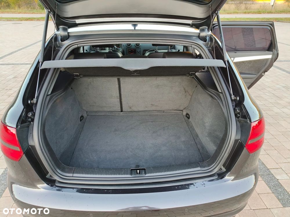 Audi A3 Sportback - 30
