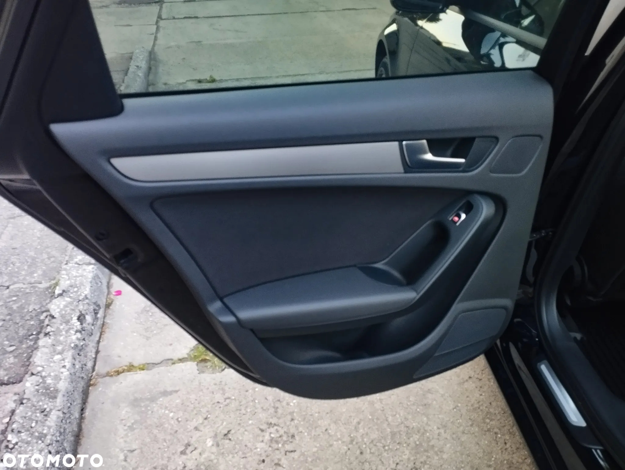 Audi A4 2.0 TDI Multitronic - 29