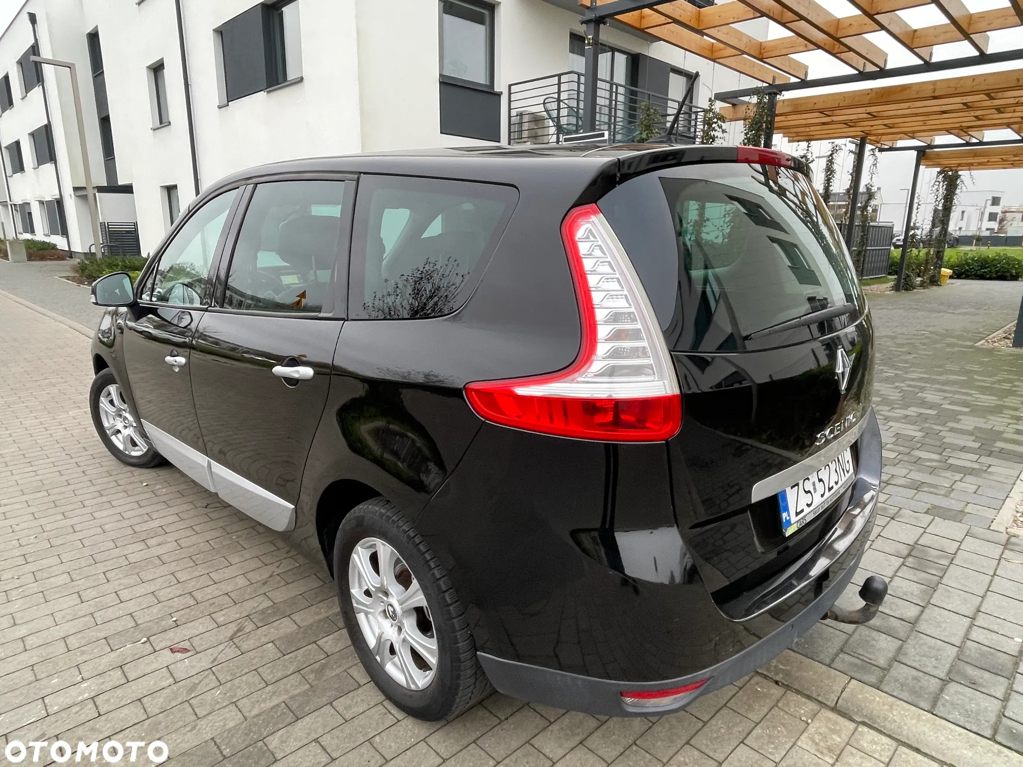 Renault Grand Scenic Gr 1.9 dCi Bose Edition - 2