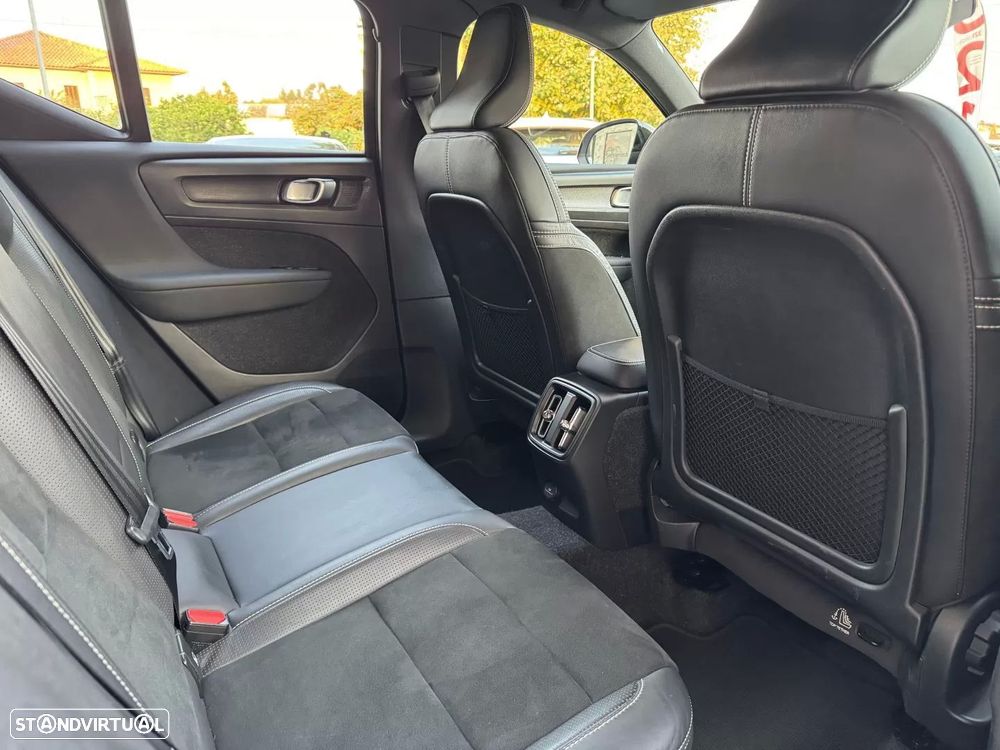 Volvo XC 40 P8 AWD Recharge RDesign - 16