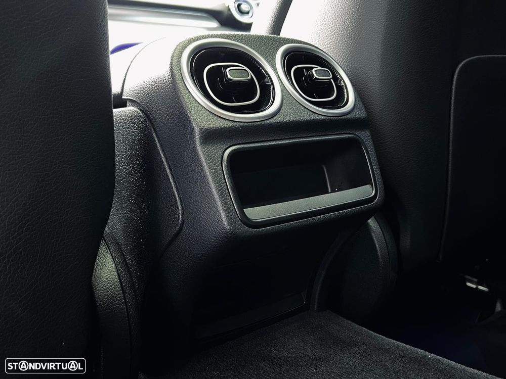 Mercedes-Benz C 300 e AMG Line - 39