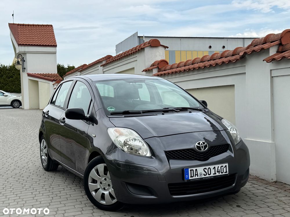 Toyota Yaris - 2