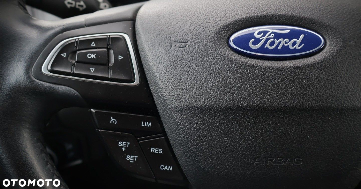 Ford Focus - 20