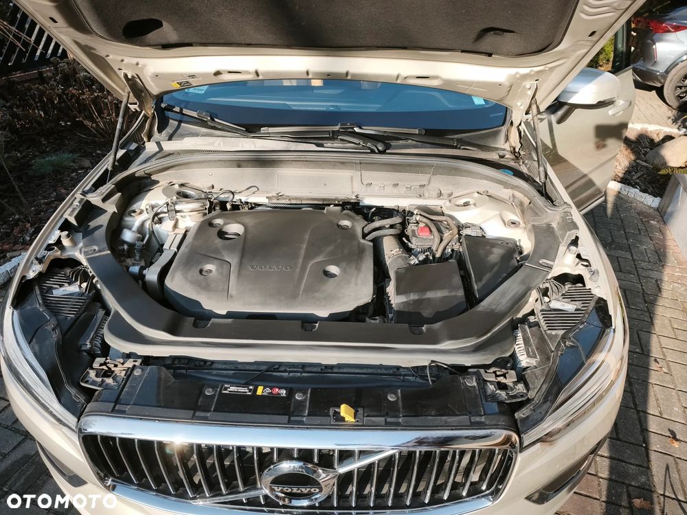 Volvo XC 60 B4 D AWD Geartronic Inscription - 16