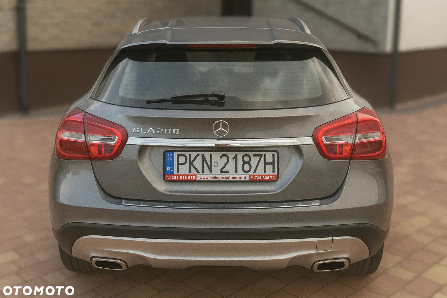 Mercedes-Benz GLA 200 7G-DCT - 8