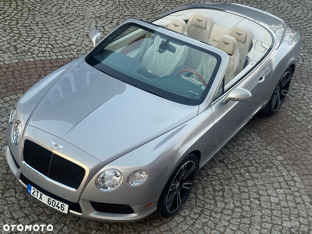 Bentley Continental GT V8 Convertible - 3