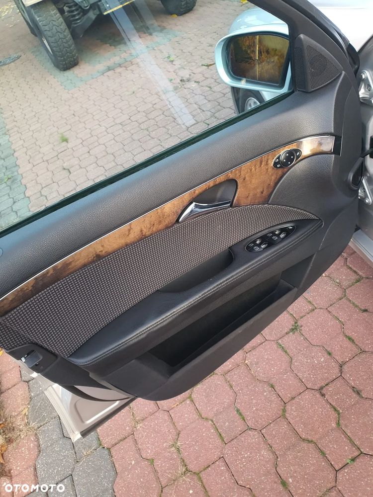 Mercedes-Benz Klasa E - 10