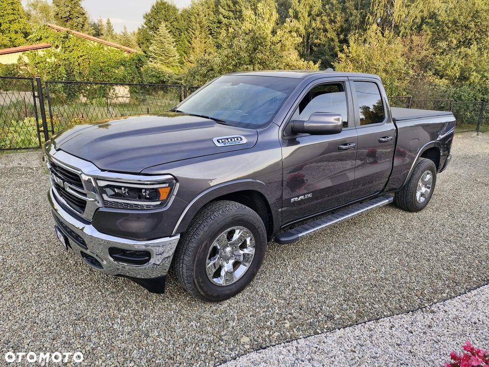 RAM 1500 5.7 Quad Cab Longbed Laramie Chrome