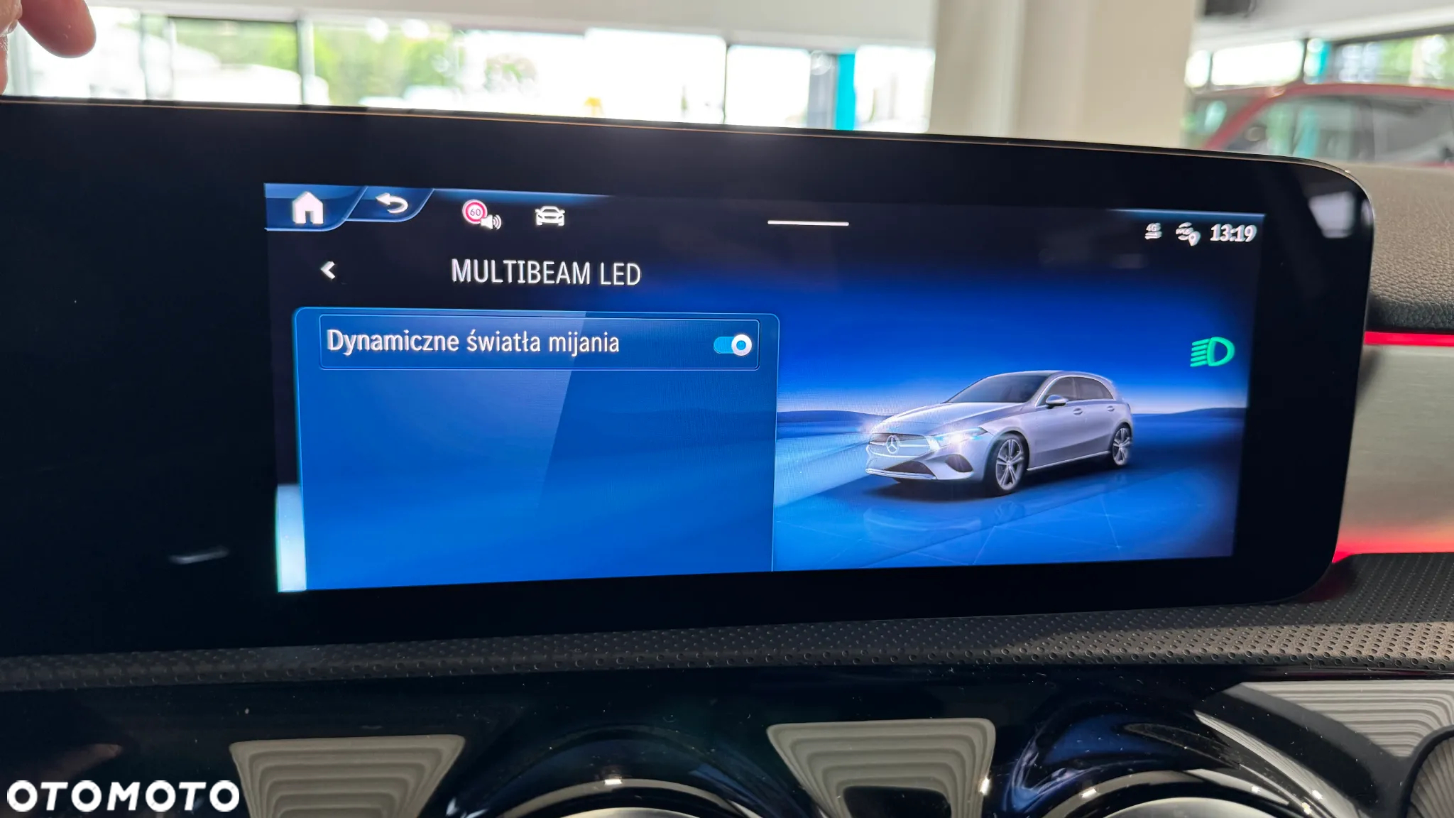 Mercedes-Benz Klasa A 200 AMG Line 7G-DCT - 27