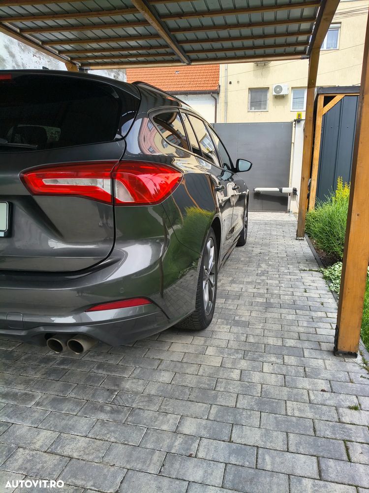Ford Focus - 3