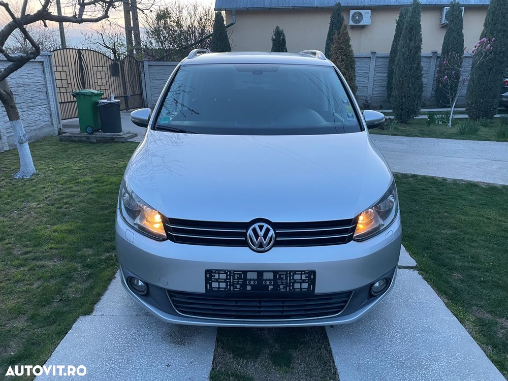 Volkswagen Touran - 15