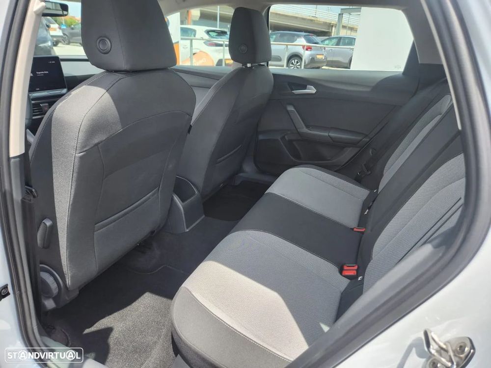 SEAT Leon ST 2.0 TDI Style - 12