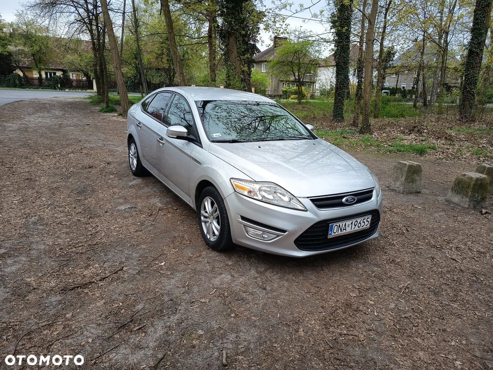 Ford Mondeo 2.0 Ghia - 1