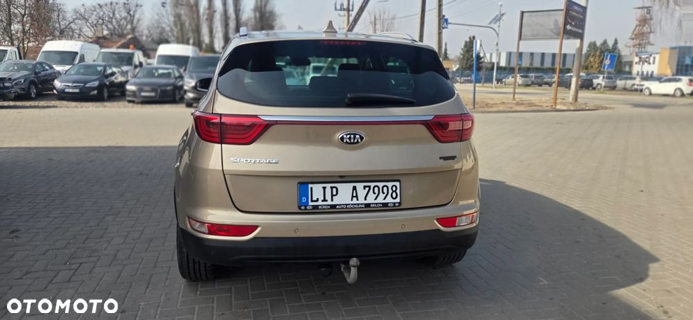 Kia Sportage 1.6 GDI 2WD ISG Spirit - 11