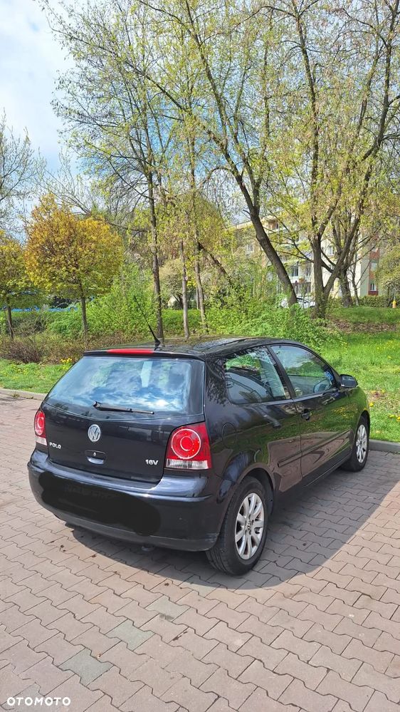 Volkswagen Polo 1.4 16V Comfortline - 5