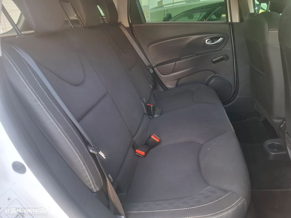 Renault Clio Sport Tourer 0.9 TCe Limited - 42