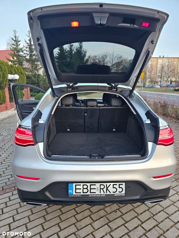 Mercedes-Benz GLC - 11