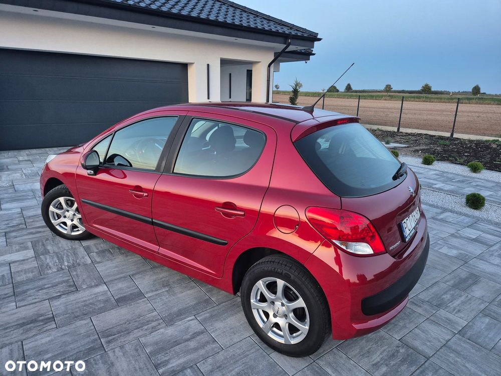 Peugeot 207 95 VTi Urban Style - 17