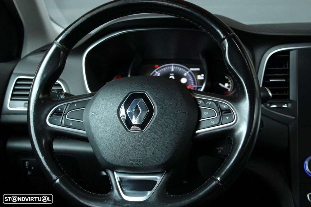 Renault Mégane Sport Tourer 1.5 dCi Bose Edition J18 - 16