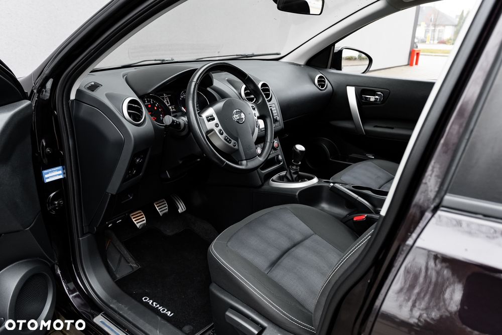 Nissan Qashqai+2 2.0 Tekna Premium - 19