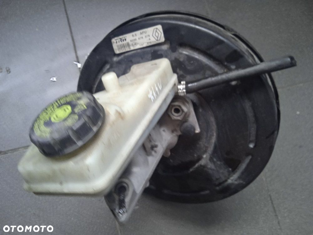Serwo hamulcowe Renault Scenic II 8200678376 - 2
