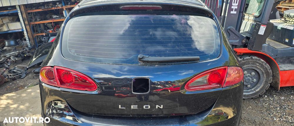 Haion cu luneta Seat Leon 1P 2005 2006 / 2007 / 2008 2009