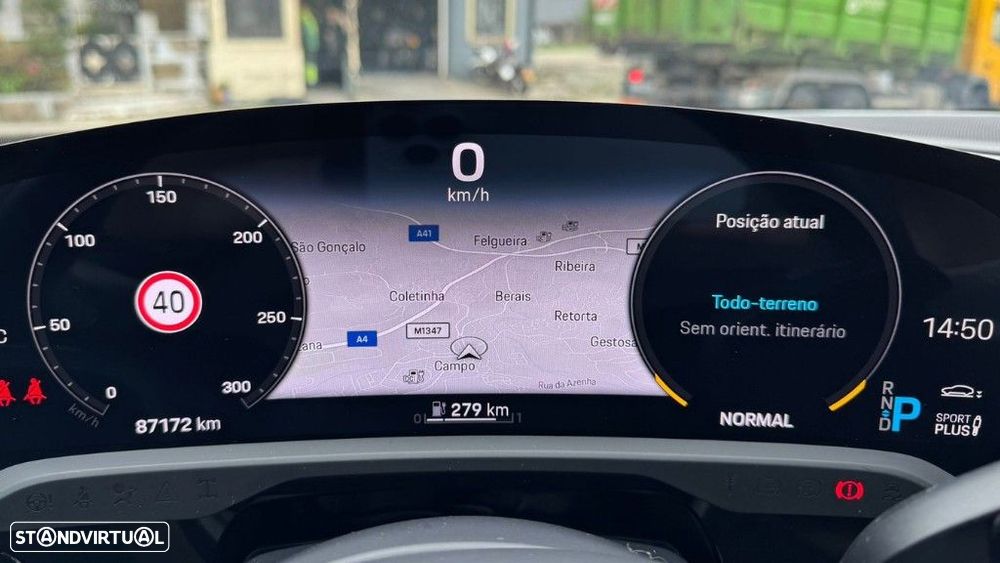 Porsche Taycan 4S - 10