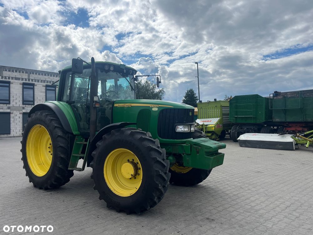 John Deere 6920S - 21