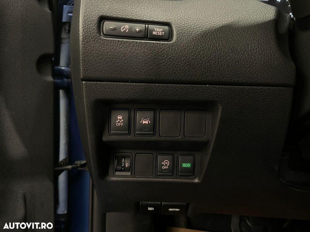 Nissan X-Trail 1.7 dCi ALL-MODE 4x4i Xtronic Acenta - 22