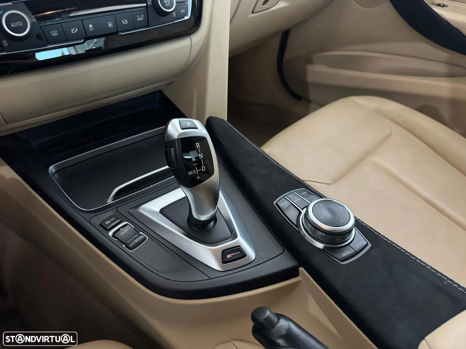 BMW 330 e iPerformance Pack M - 26