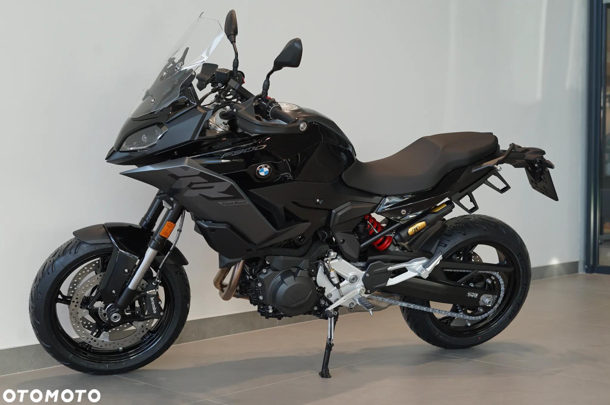 BMW F - 3