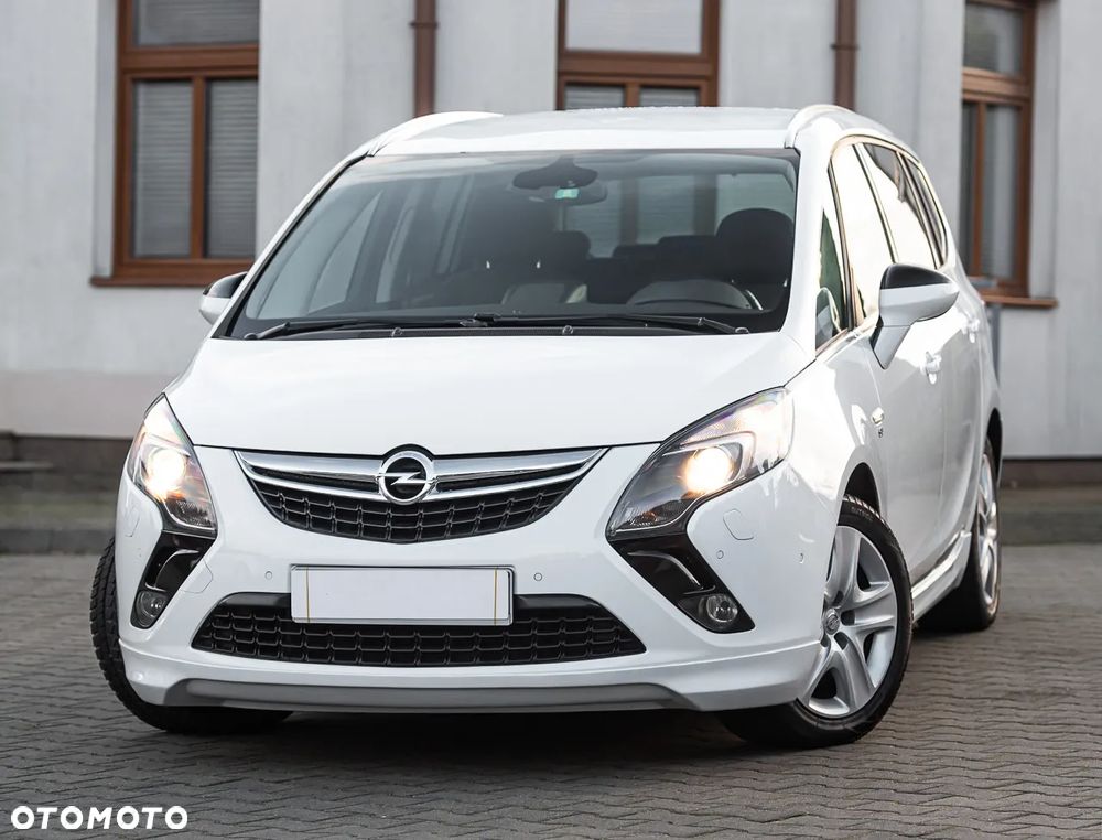 Opel Zafira Tourer 1.6 SIDI Turbo Sport - 4