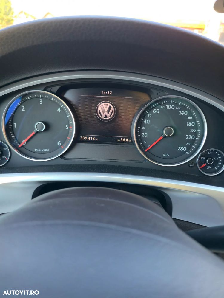 Volkswagen Touareg 3.0 V6 TDI BMT - 8
