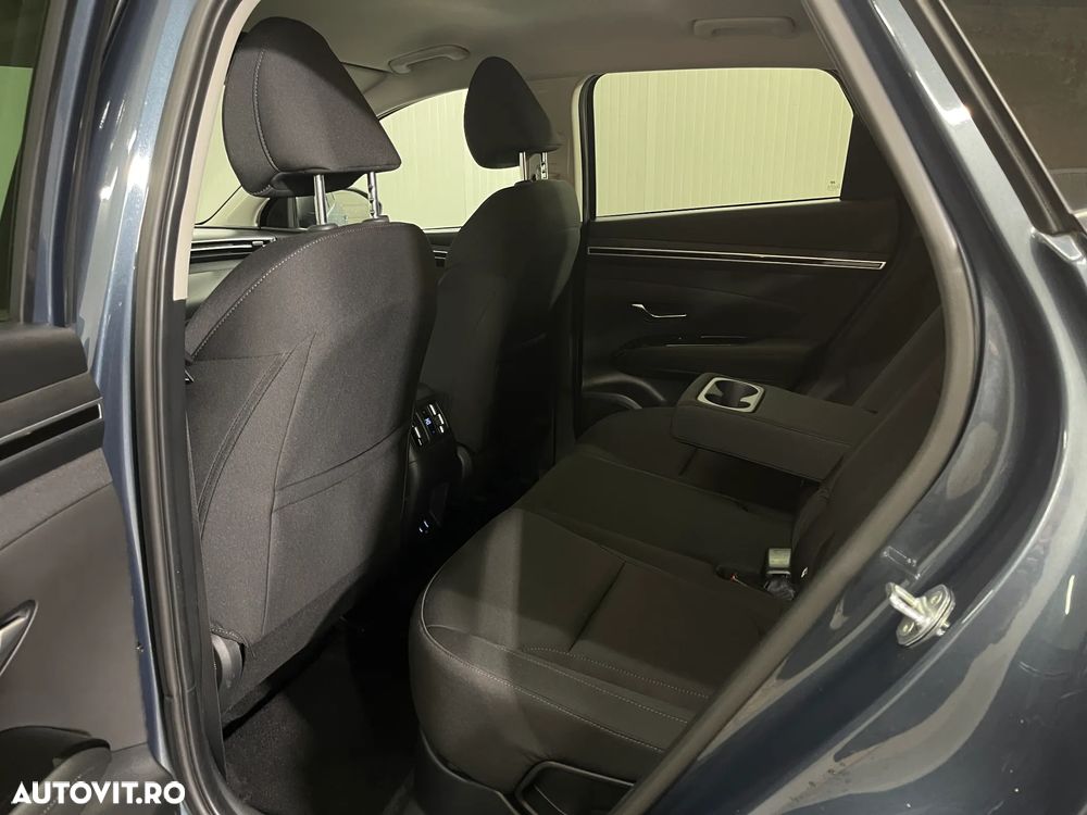 Hyundai Tucson 1.6 T-GDi HEV 2WD Advantage - 11