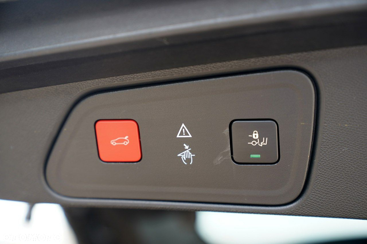 Peugeot 3008 - 16