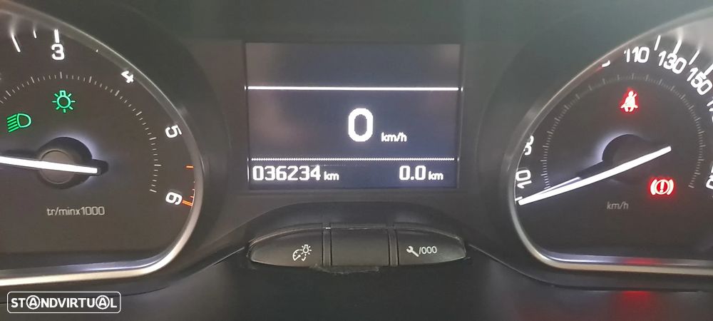 Peugeot 208 1.6 BlueHDi Allure - 48