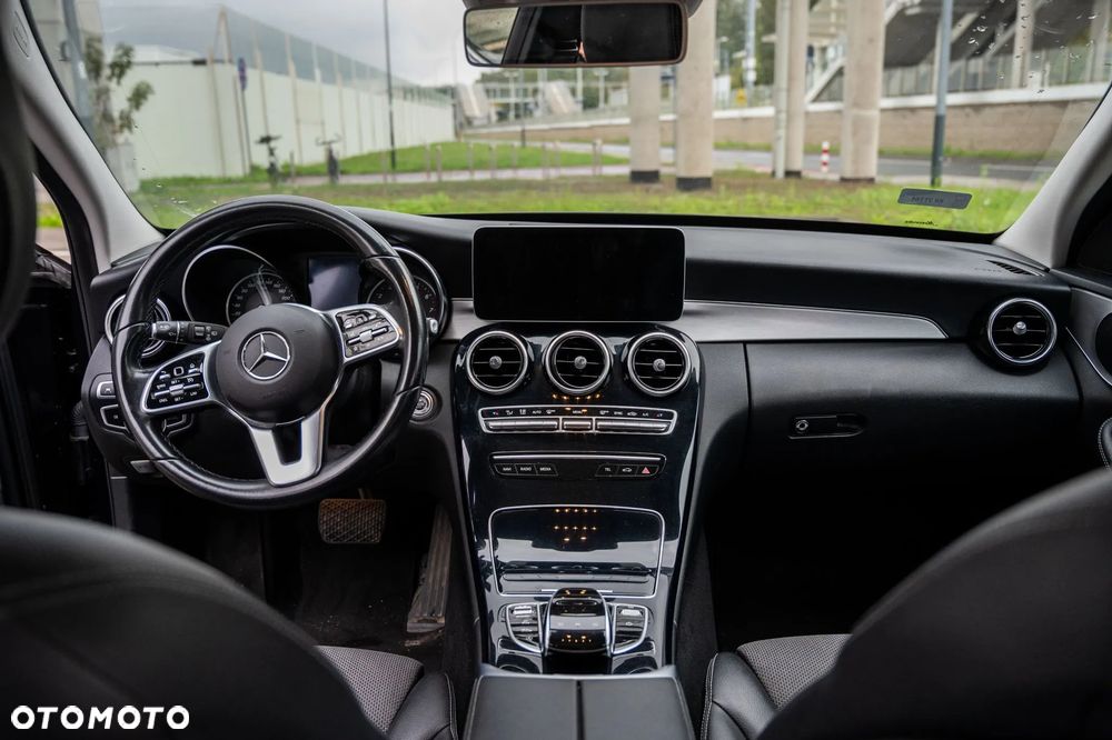 Mercedes-Benz Klasa C - 16
