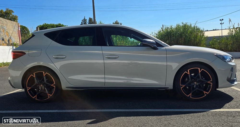 Cupra Leon 1.5 eTSI DSG - 6