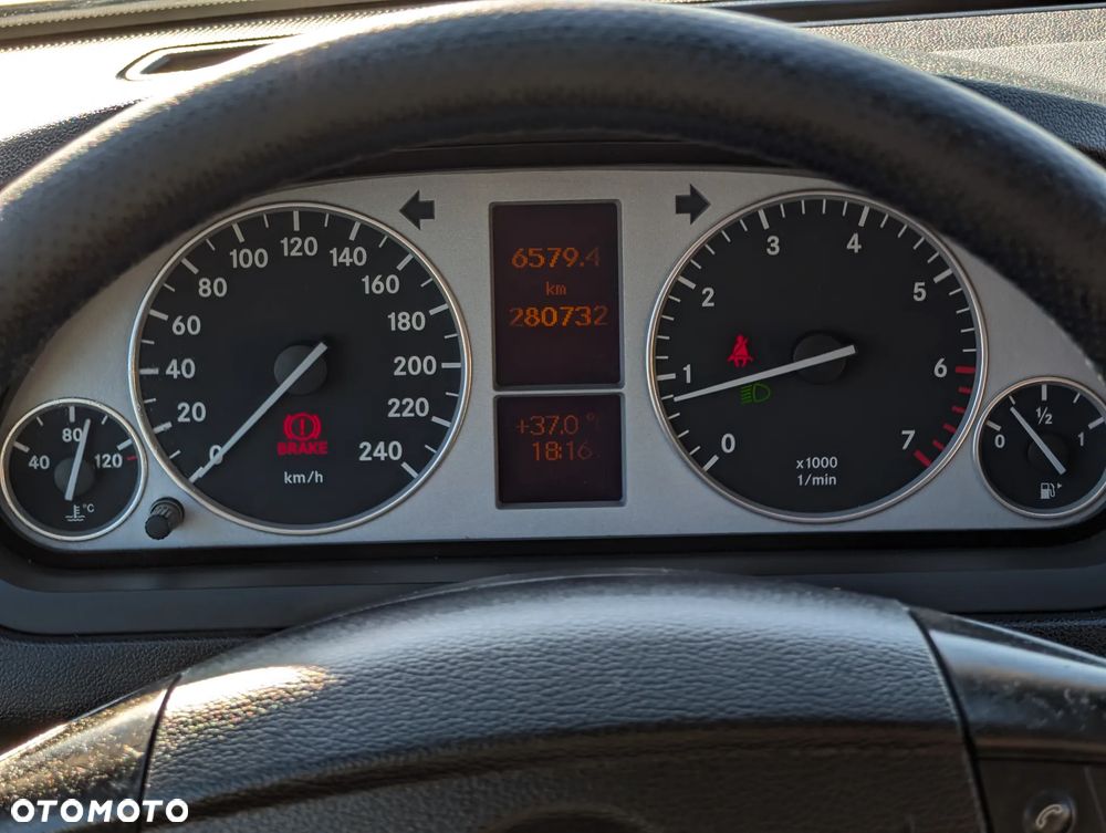 Mercedes-Benz Klasa B 170 Special Edition - 28
