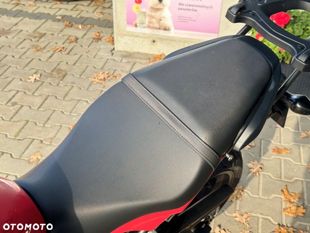 Honda CBR - 7