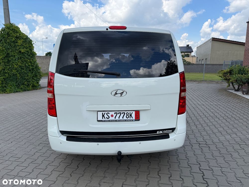 Hyundai H-1 Cargo teilverglast HK - 11