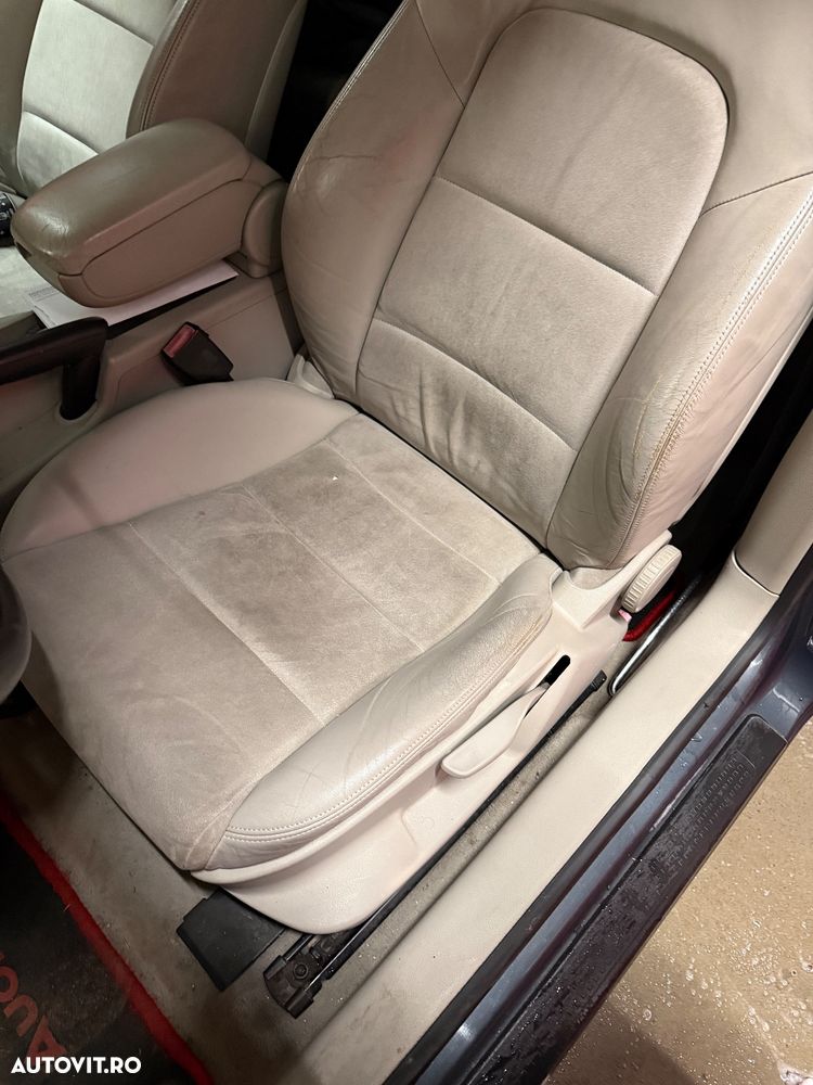 Audi A3 1.9 TDI Ambiente - 9