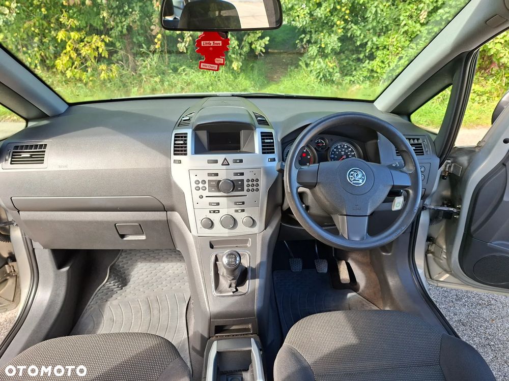 Opel Zafira 1.7 CDTI ecoFLEX Family - 26