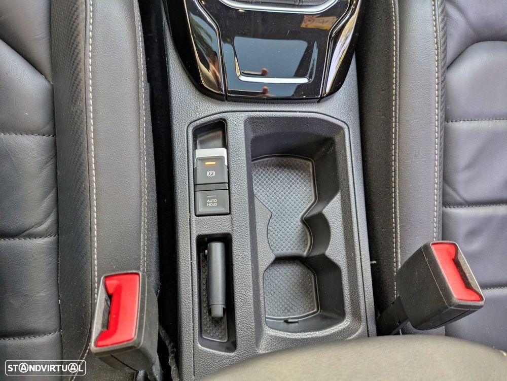 VW T-Roc 2.0 TDI R-Line DSG - 39