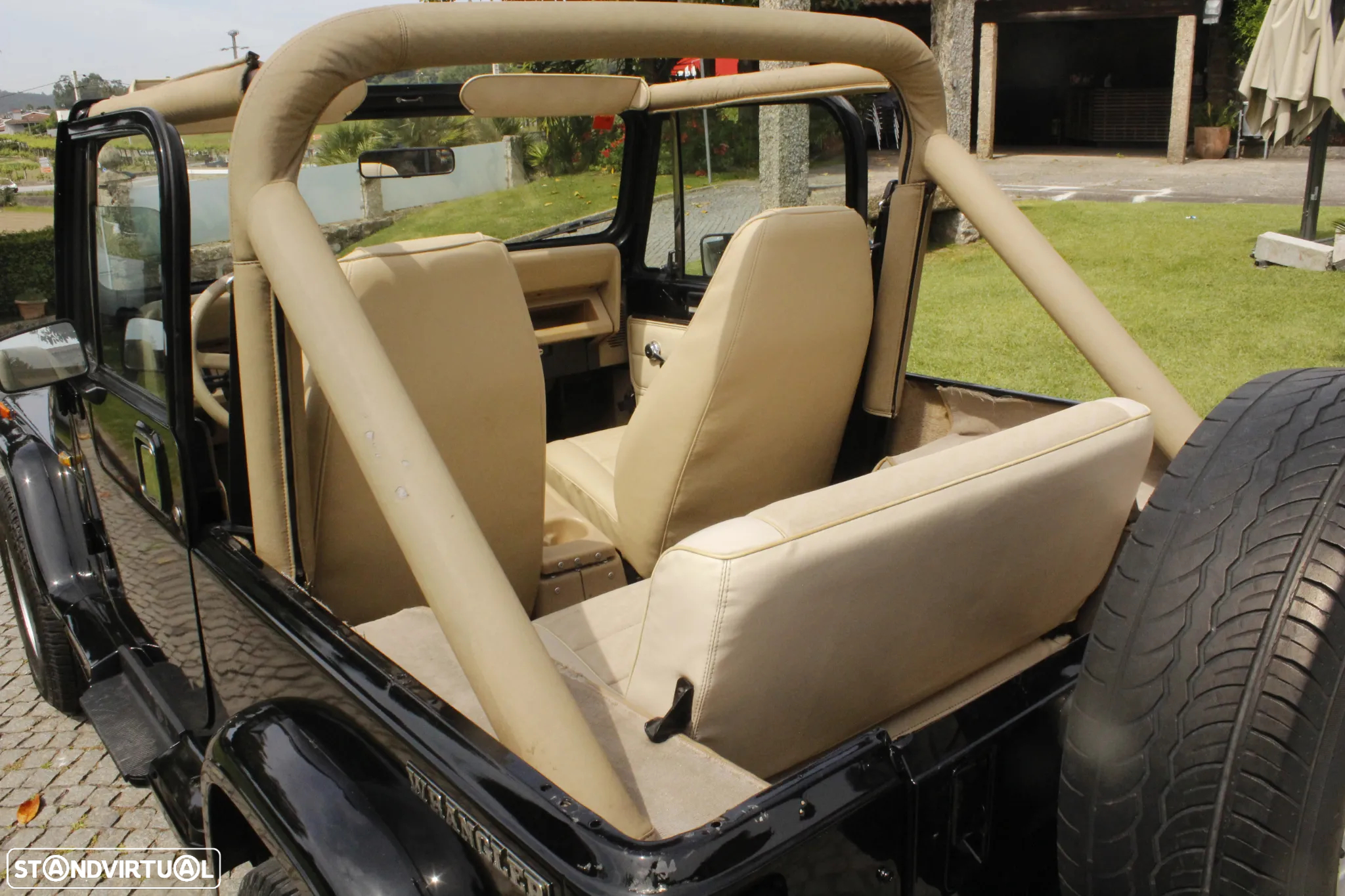 Jeep Wrangler - 39