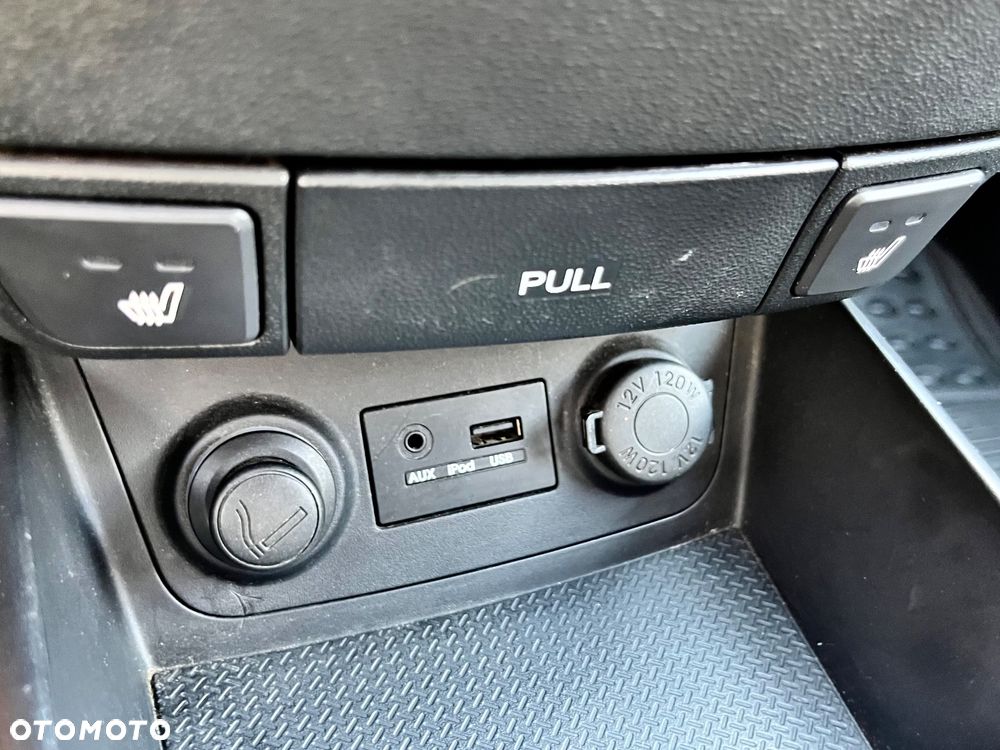 Hyundai i30 1.4 FIFA WM Edition - 22