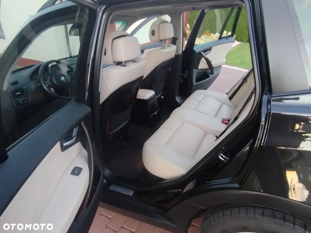 BMW X3 xDrive20d Edition Exclusive - 10