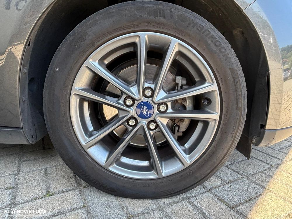 Ford Focus SW 1.0 EcoBoost S&S TREND - 15