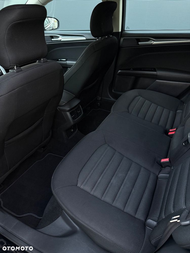 Ford Mondeo - 7